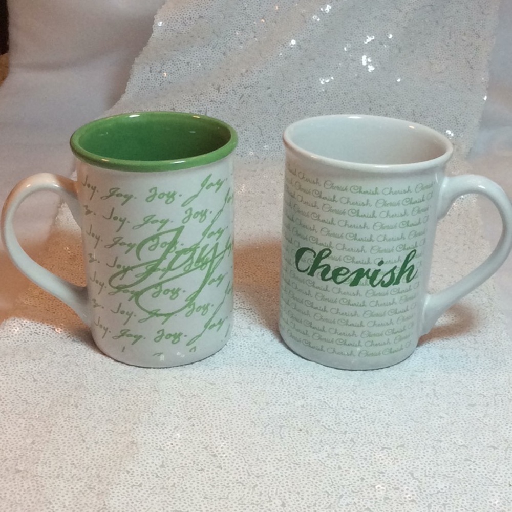 2 Gibson Home Christmas mugs